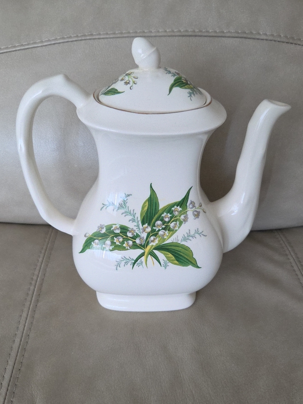 Royal Worcester Spode Palissy England White Teapot Lily-of-the-Valley Decoration
